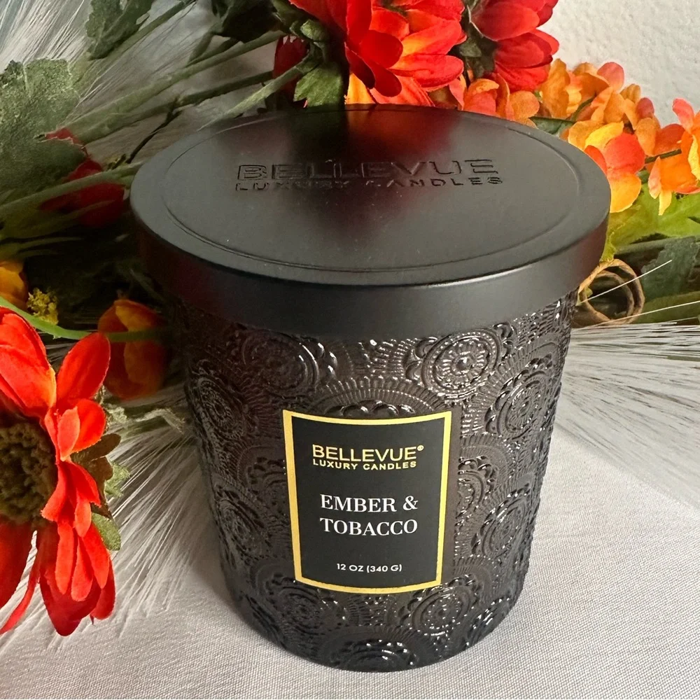 Bellevue Double Wick 12 oz Luxury Candle ~ EMBER & TOBACCO ~ New!